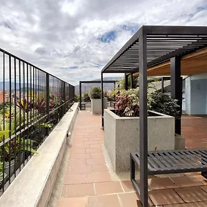 Stunning Duplex In Laureles Apartment